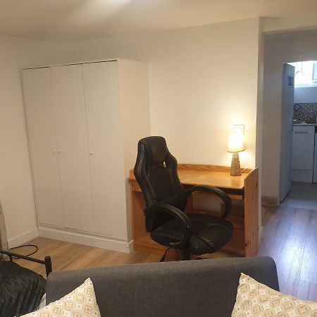 Studio 25M2 Independant Sous-Sol Daire Sarcelles Dış mekan fotoğraf